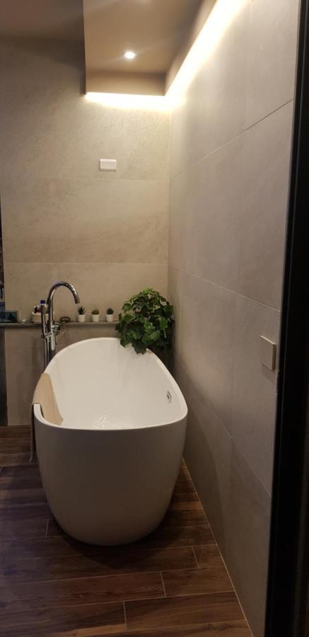 La Suite Al Centro Citta Катания Экстерьер фото